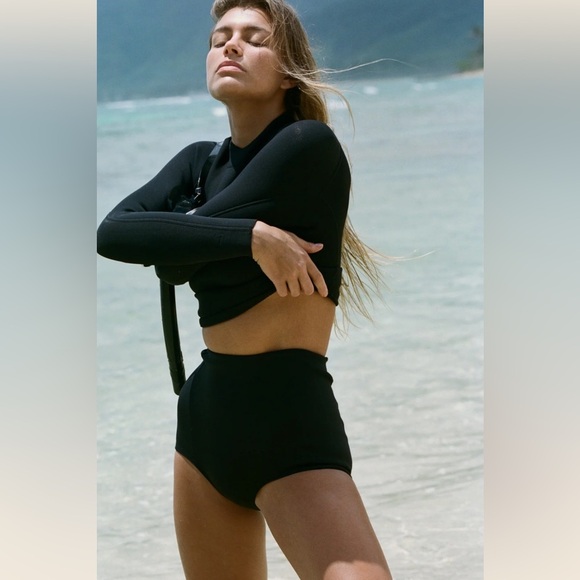 Abysse Other - Abysse Parry Bikini Surf Shorts- Large